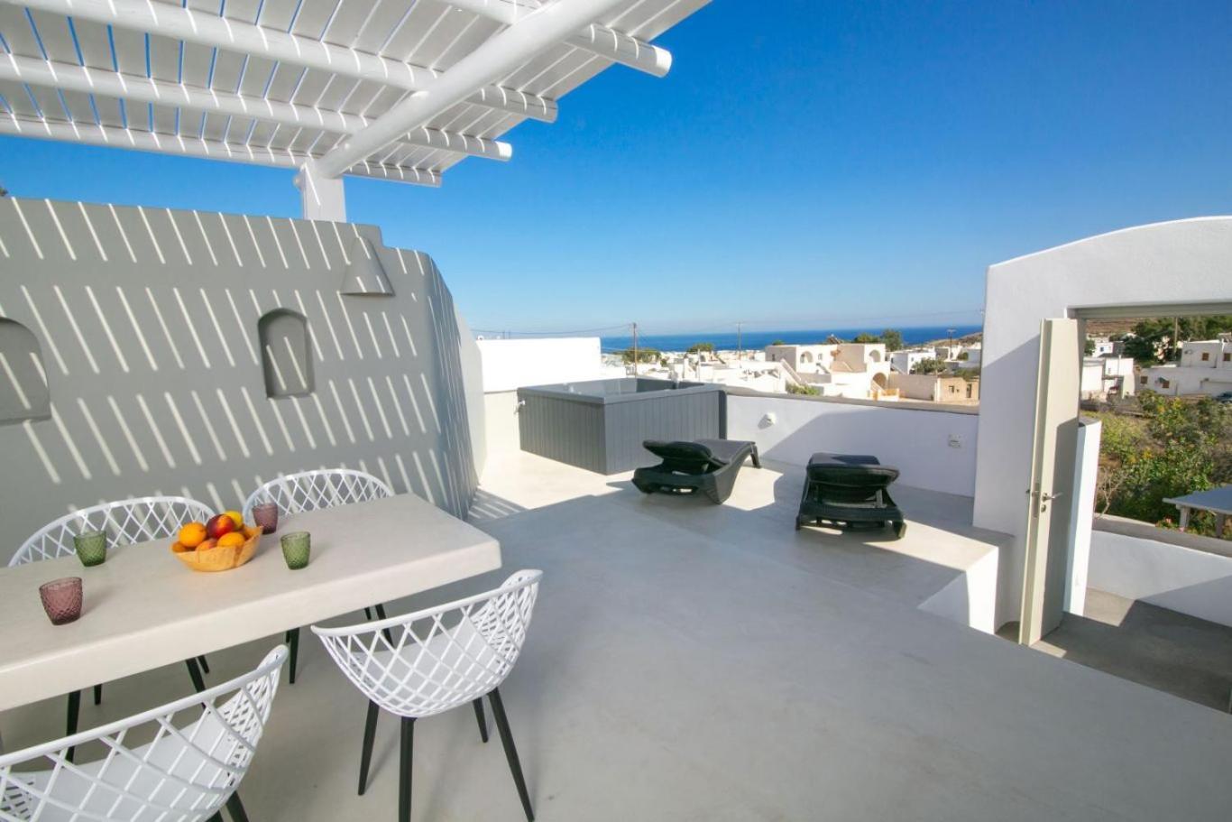 Shades Of White Villas Emporio  Exterior foto