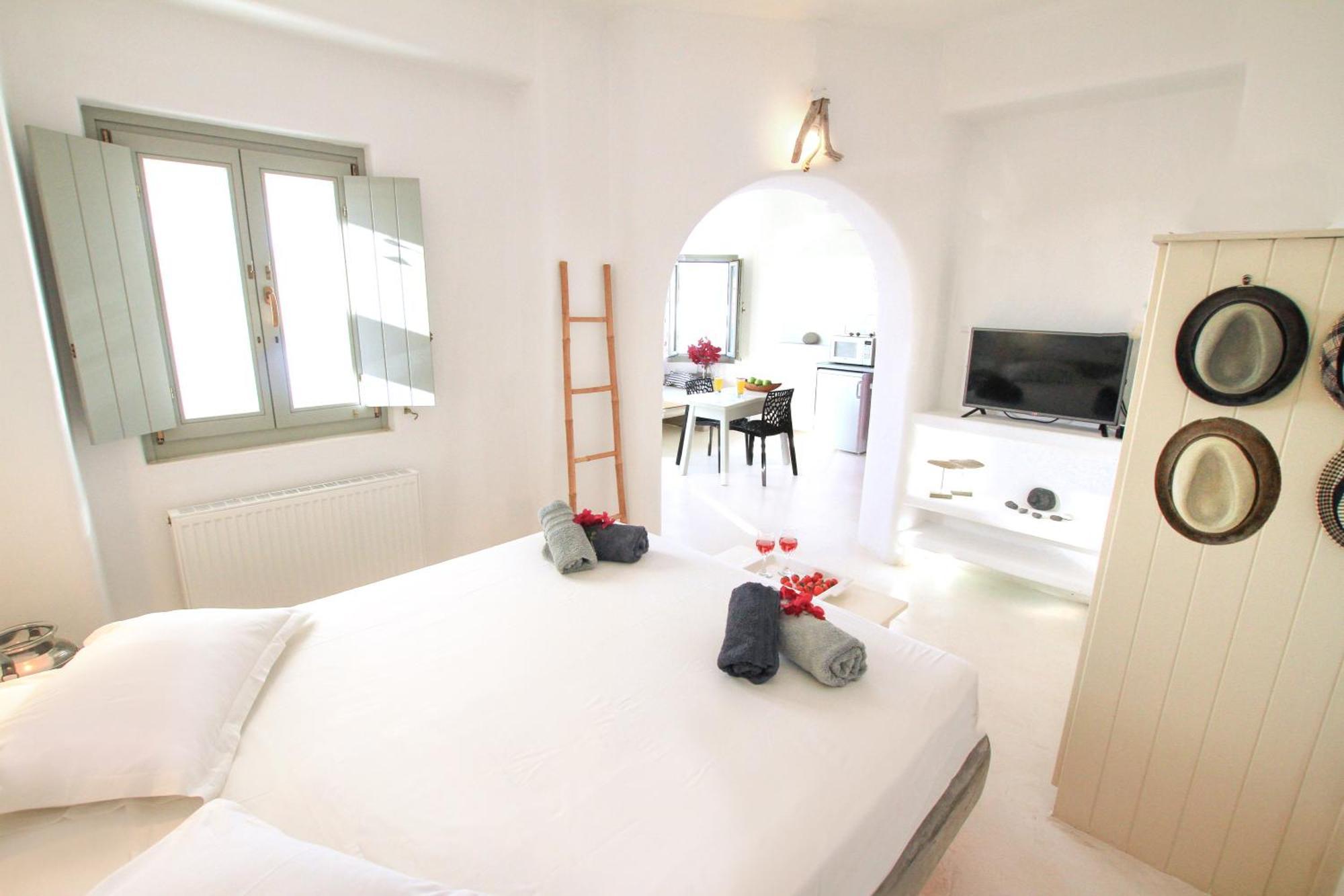 Shades Of White Villas Emporio  Exterior foto